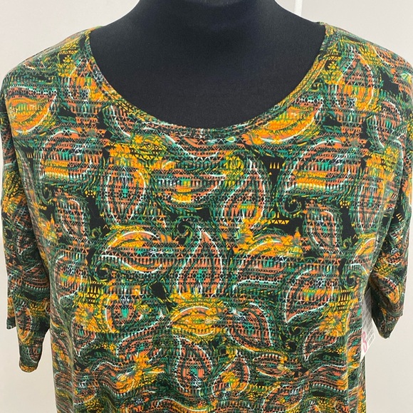 NWT Feather Print Oversized High Low Irma Tunic | Size S - Picture 2 of 11